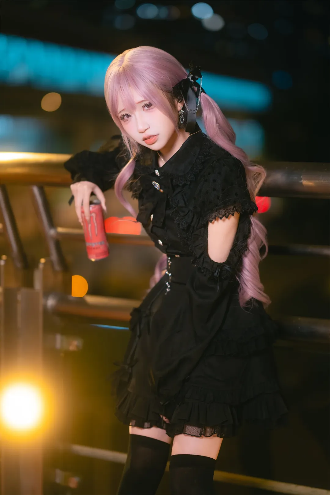 Night portrait, Casual cosplay, Jirai-kei fashion, Gothic style girl, Jiangwang Bridge night view - Image 3