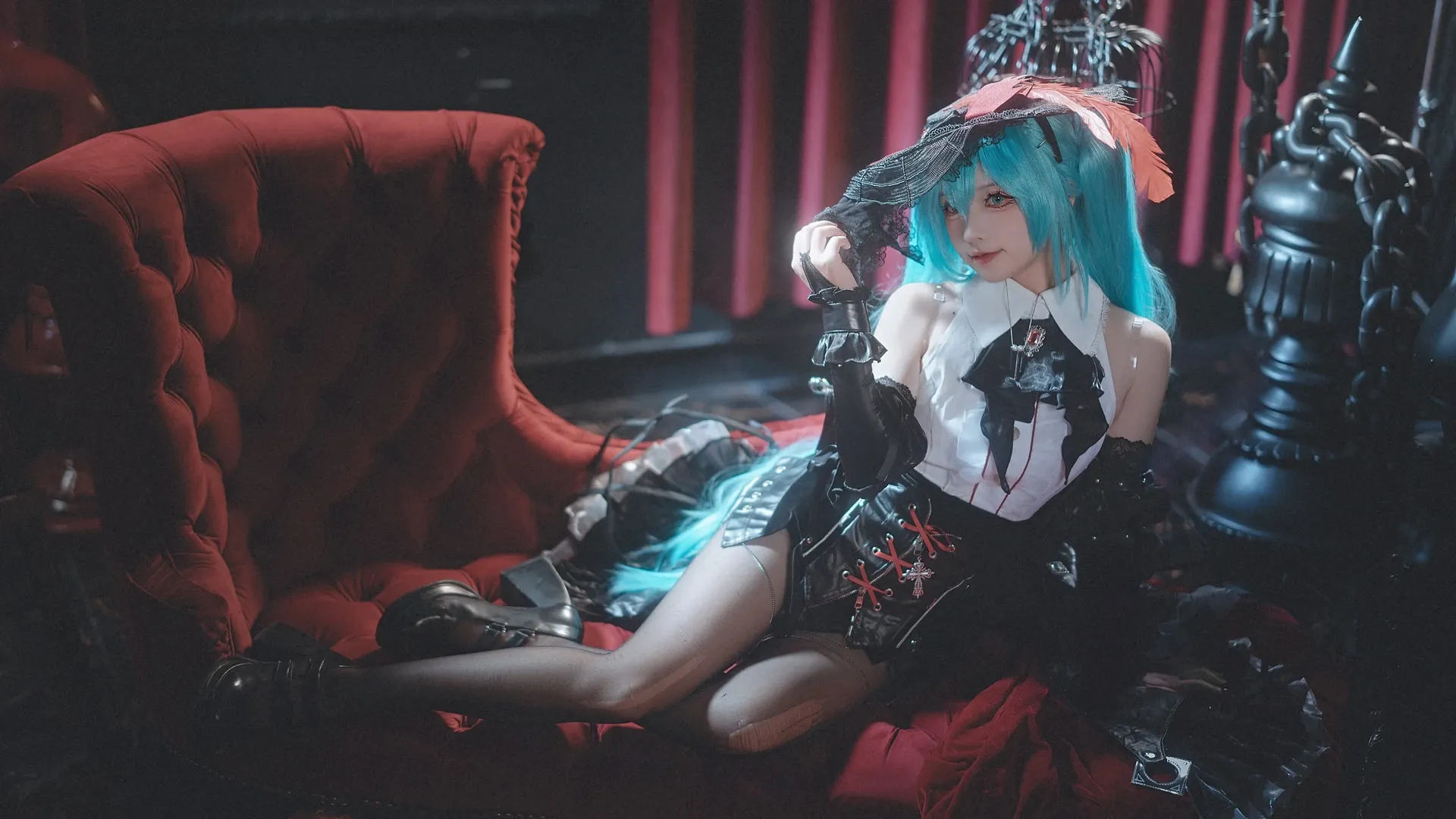 初音未来, 初音未来cos, 哥特风cosplay, 复古洋装, 暗黑摄影 - 第10张