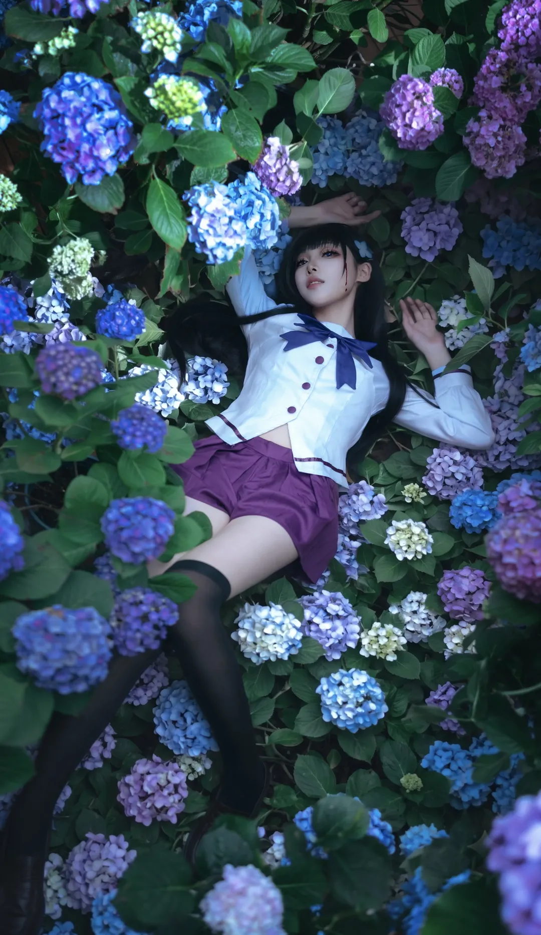 散华礼弥cos, cosplay摄影, 二次元氛围感, 无尽夏绣球花, 僵尸哪有这么萌