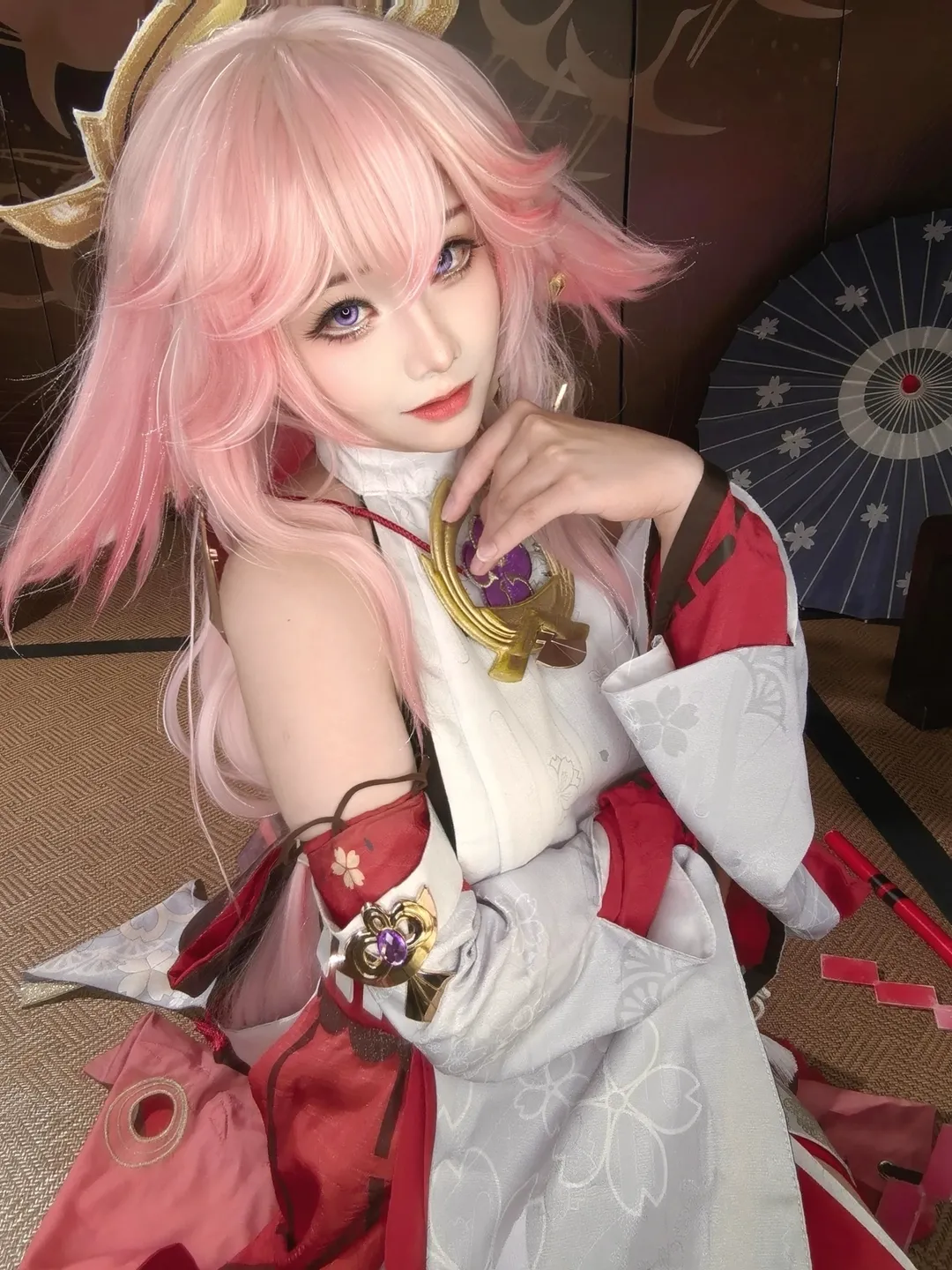 原神, 八重神子cos, 和风装扮, cosplay摄影, 粉色假发 - 第1张