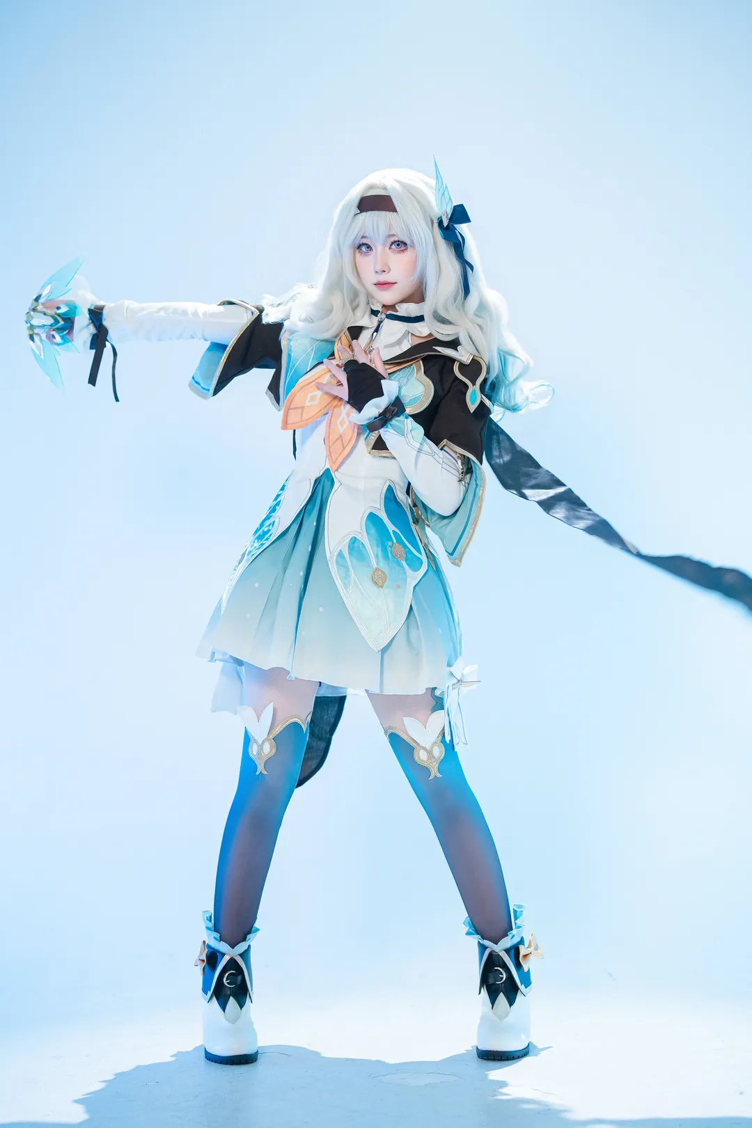Honkai: Star Rail, Firefly cosplay, Anime cosplay, Cosplay photography, White hair cosplay - Image 3