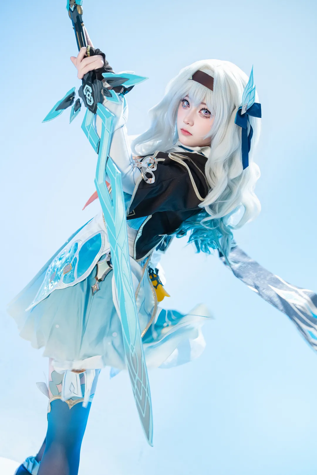 Honkai: Star Rail, Firefly cosplay, Anime cosplay, Cosplay photography, White hair cosplay - Image 4