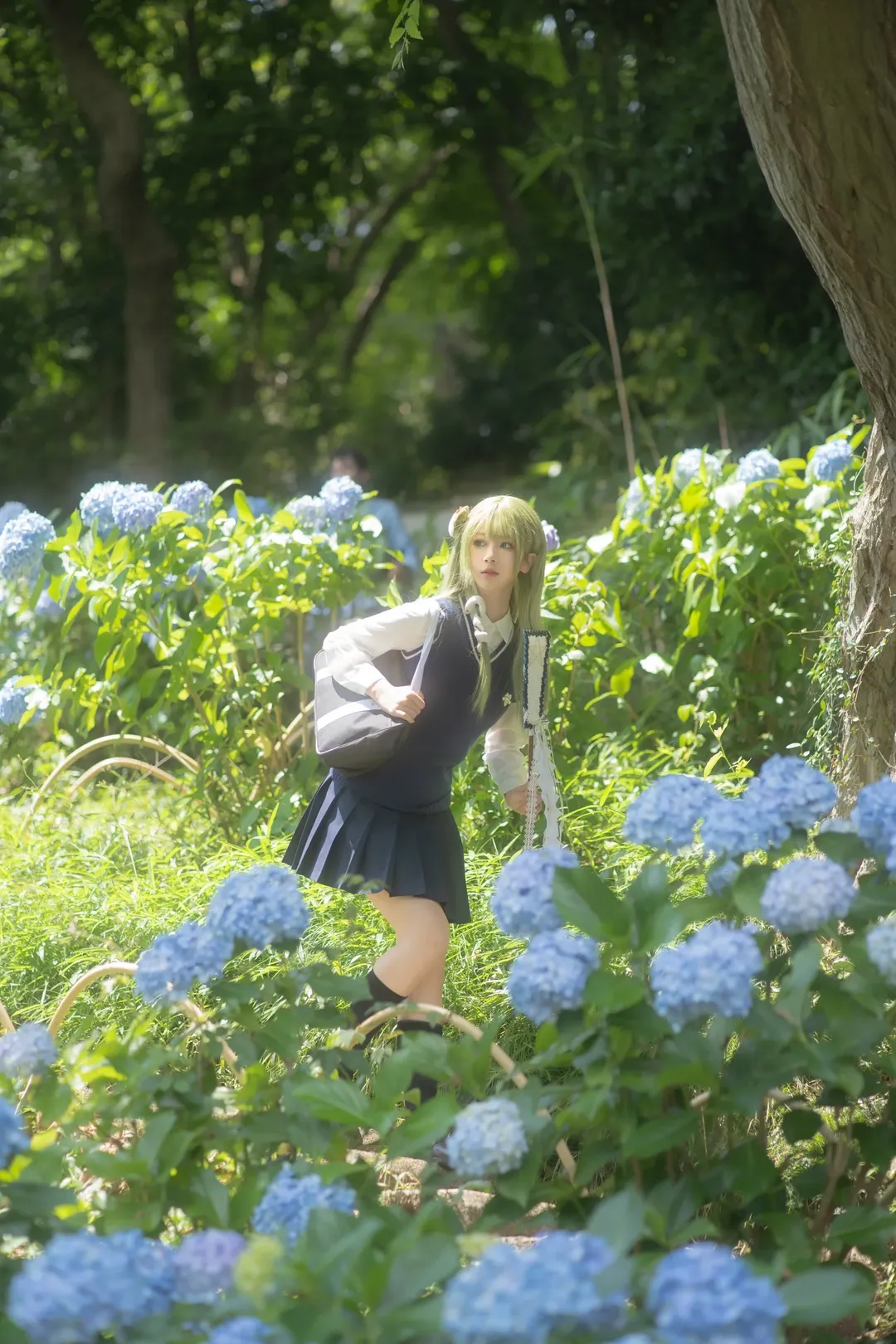 東方Project, 東風谷早苗 コスプレ, 紫陽花の撮影, 日本の女子高生の雰囲気, 日本の寺の外観 - 7枚目