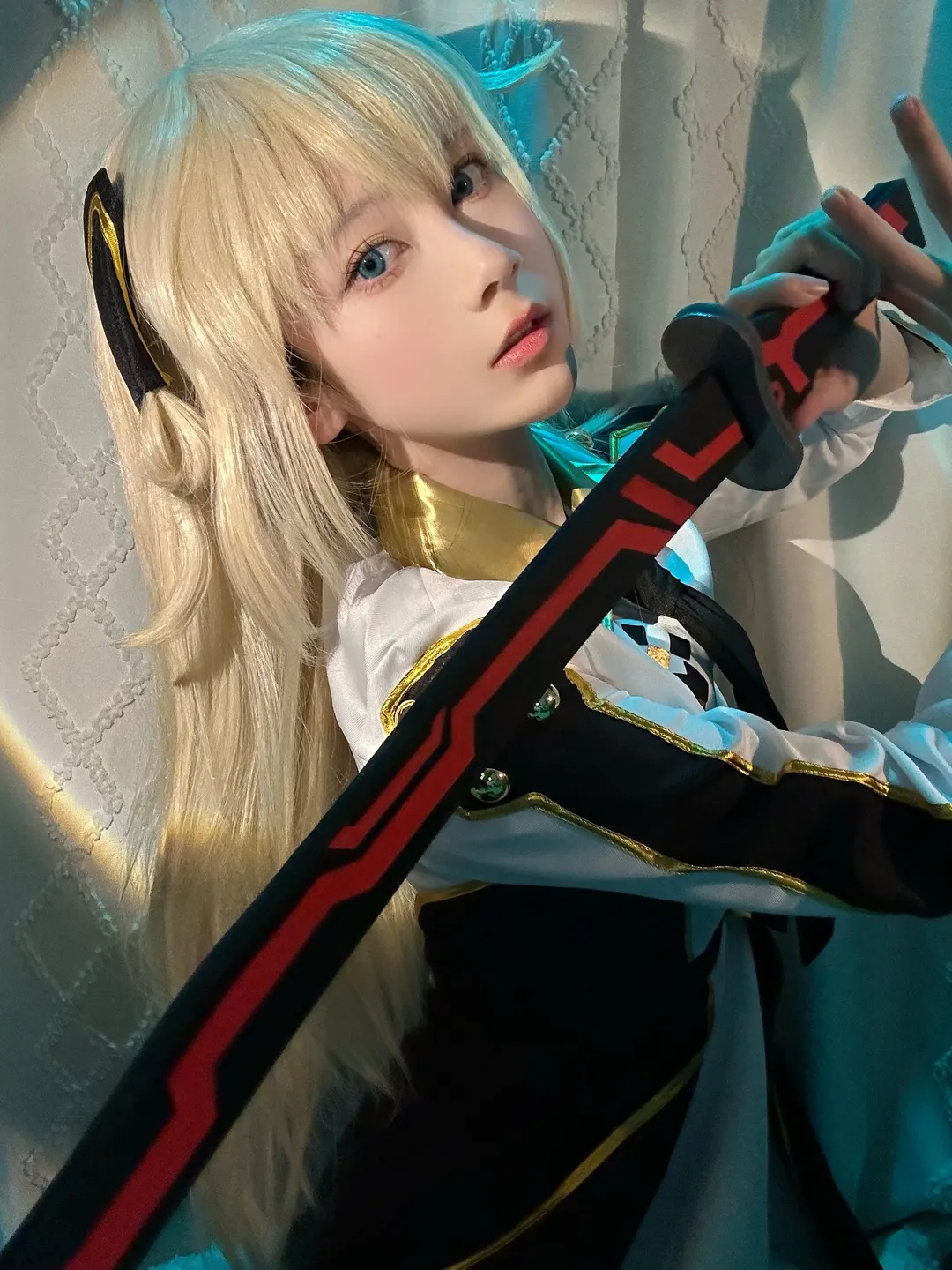 闪刀姬零依cos, 游戏王OCG, 刀剑道具, cosplay实拍, 金发造型 - 第8张