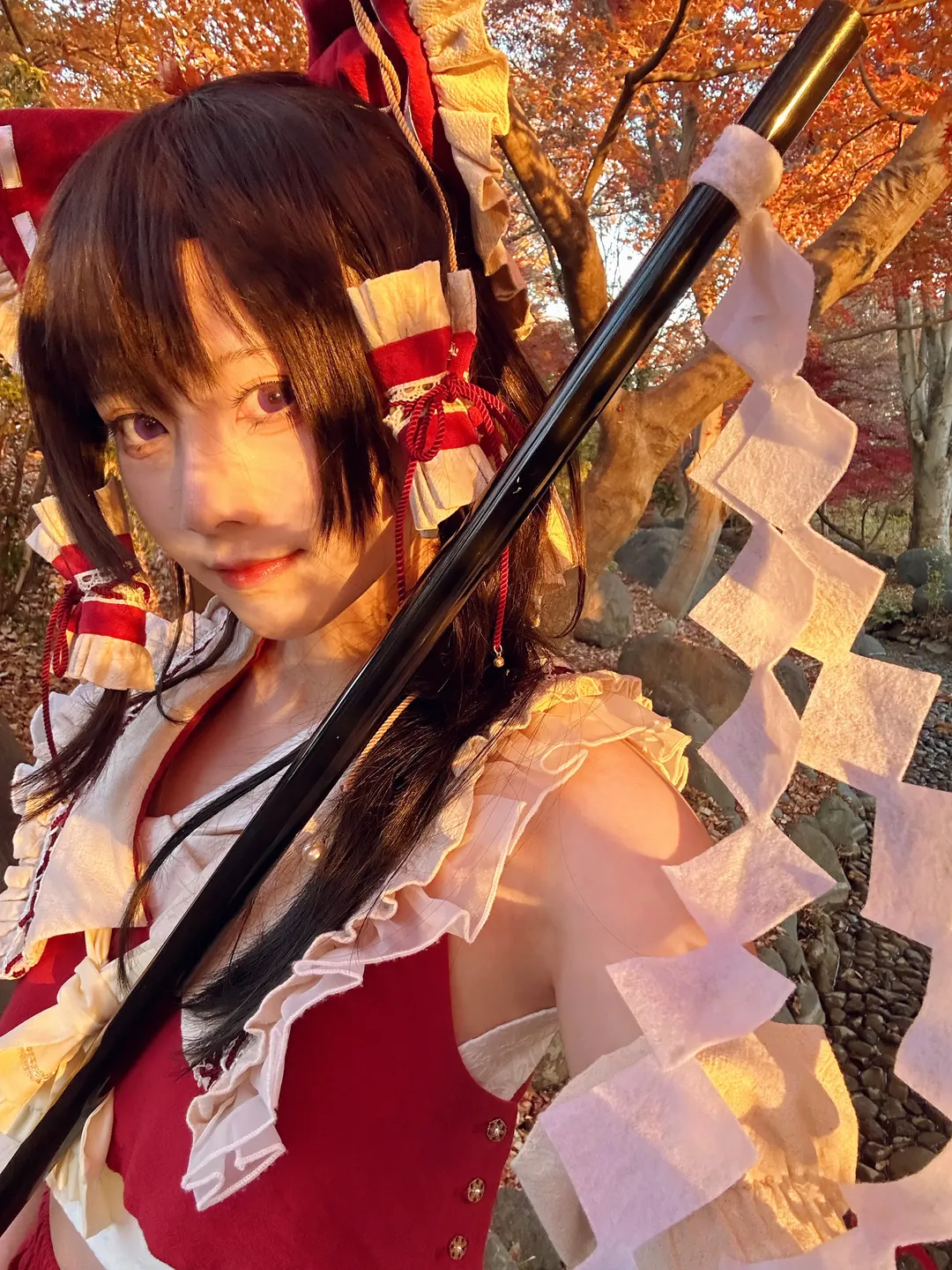 Roleplay, Reimu Hakurei Cosplay, Touhou Project, Autumn leaves photography, Autumn outdoors