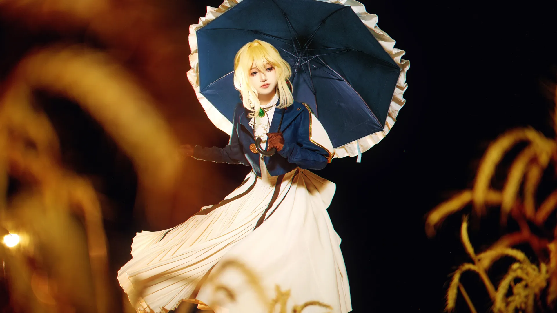 cosplay正片, 薇尔莉特cos, 紫罗兰永恒花园, 夜景cosplay, 麦田摄影 - 第3张