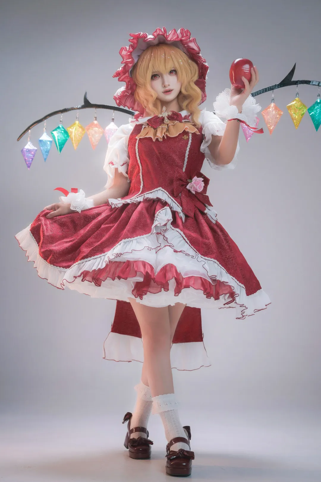東方Project, イベント写真, コスプレ撮影, フランドール・スカーレットコスプレ, イベント撮影ポーズ参考 - 7枚目
