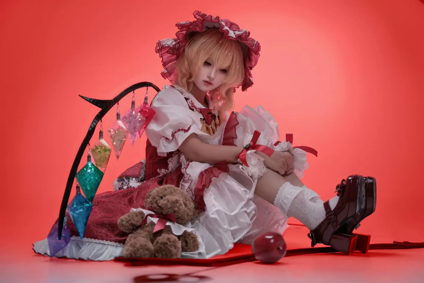 東方Project, イベント写真, コスプレ撮影, フランドール・スカーレットコスプレ, イベント撮影ポーズ参考 - 9枚目