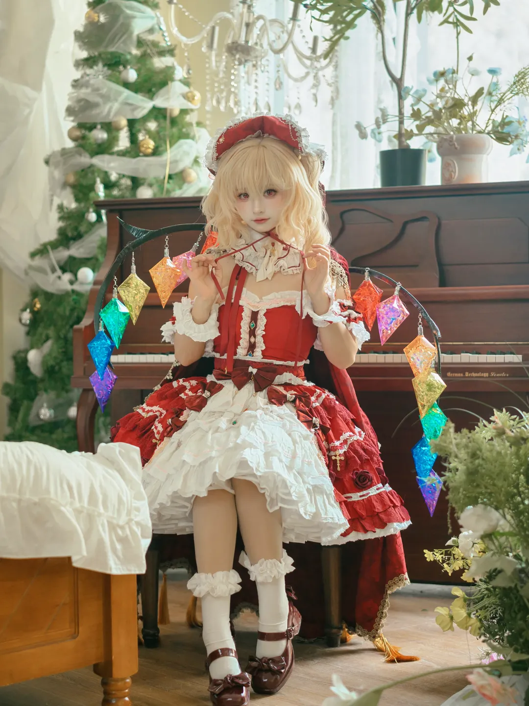 东方project, 芙兰朵露cos, cosplay日常, 圣诞主题摄影, 红白洋装 - 第1张