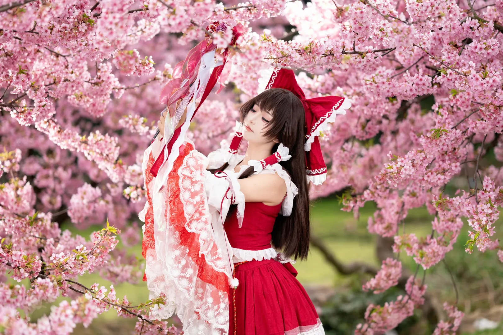 二次元摄影, 博丽灵梦cos, 东方project, 红白巫女, 樱花写真 - 第6张