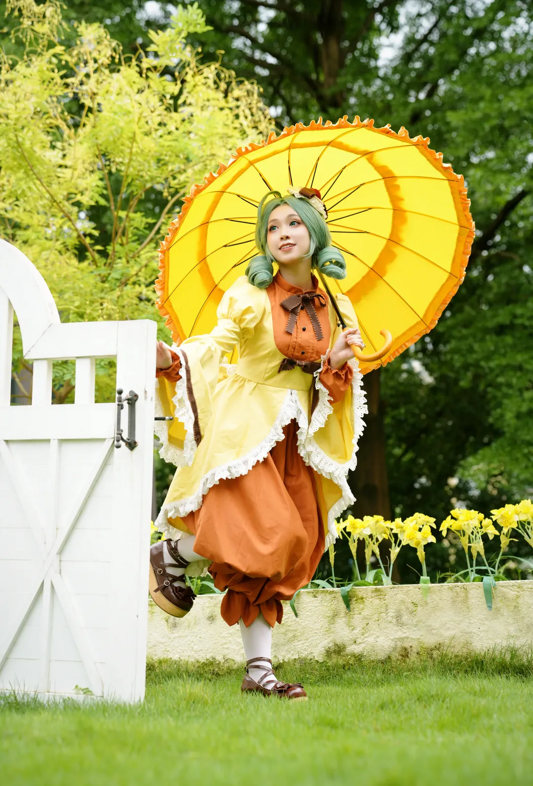 二次元cos, cosplay穿搭, 蔷薇少女, 绿发假发, 金丝雀cos