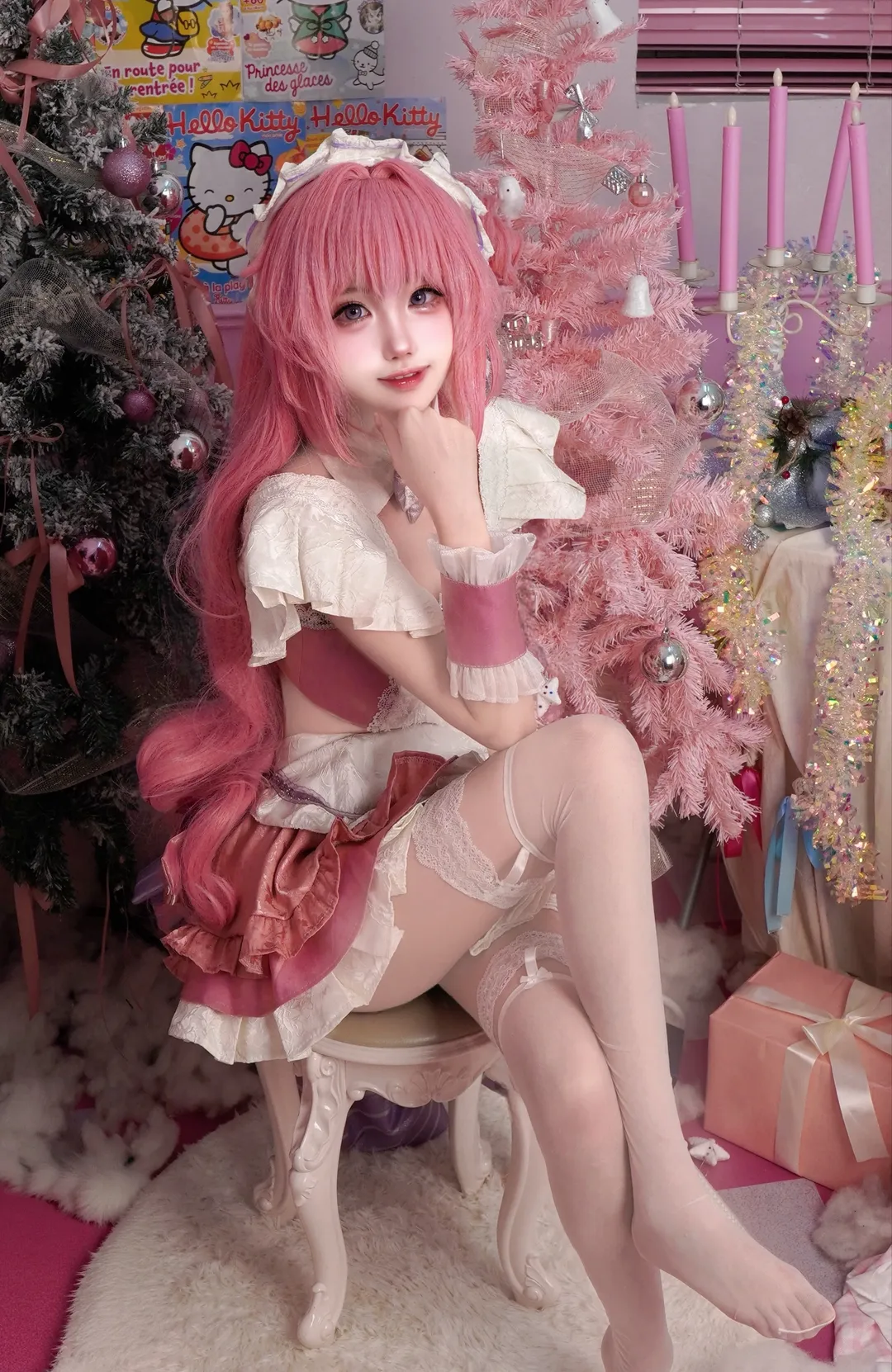 二次元摄影, 胜利女神, 粉色系cosplay, 桃乐丝cos, 圣诞布景 - 第4张