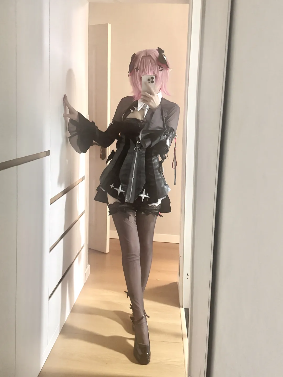 绝区零, 粉发少女, 二次元写真, cosplay穿搭, 蕾米埃尔cos