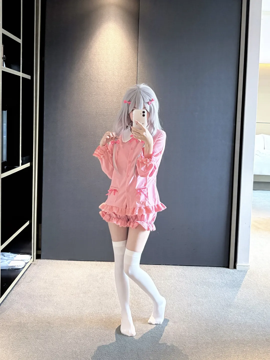 二次元cosplay, 埃罗芒阿老师, 和泉纱雾cos, 银发少女, 白色过膝袜 - 第1张