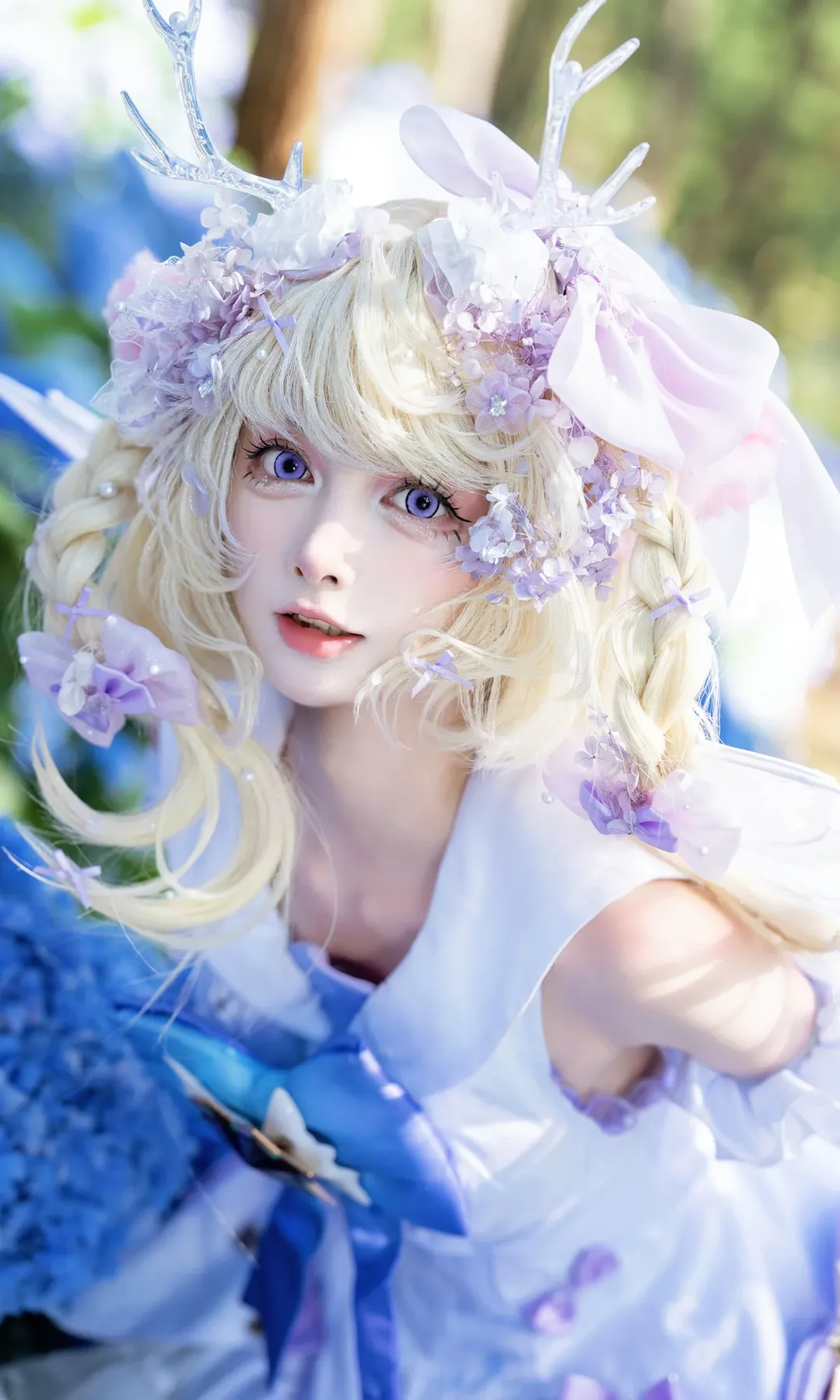 二次元の雰囲気, エルフ コスプレ, 紫陽花写真, 屋外ポートレート撮影, 幻想的で仙女のようなスタイル - 7枚目