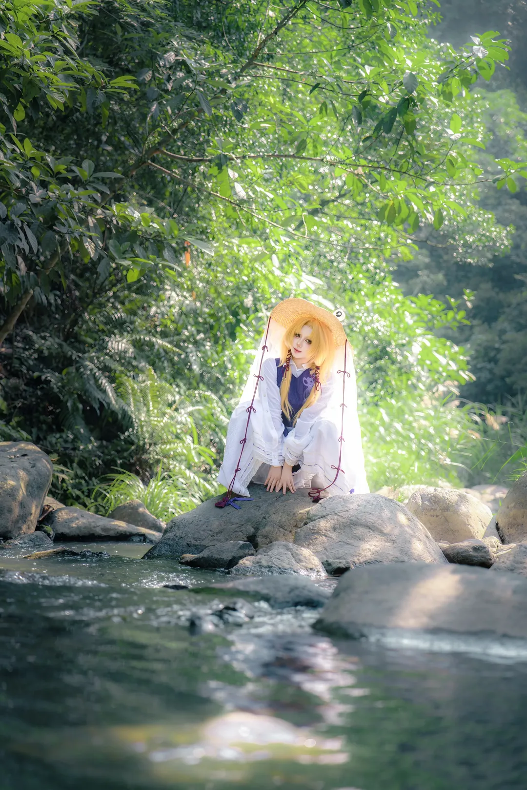 Touhou Project, Moriya Suwako cosplay, Summer stream, Nature photography, Outdoor cosplay - Image 5