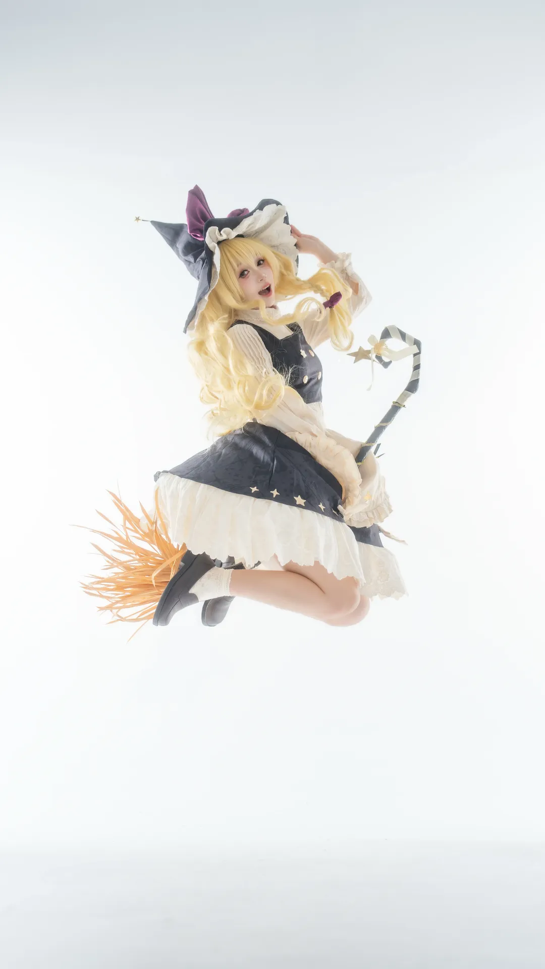 东方project, 魔理沙cos, 魔法使装扮, 女巫cosplay, 棚拍动作