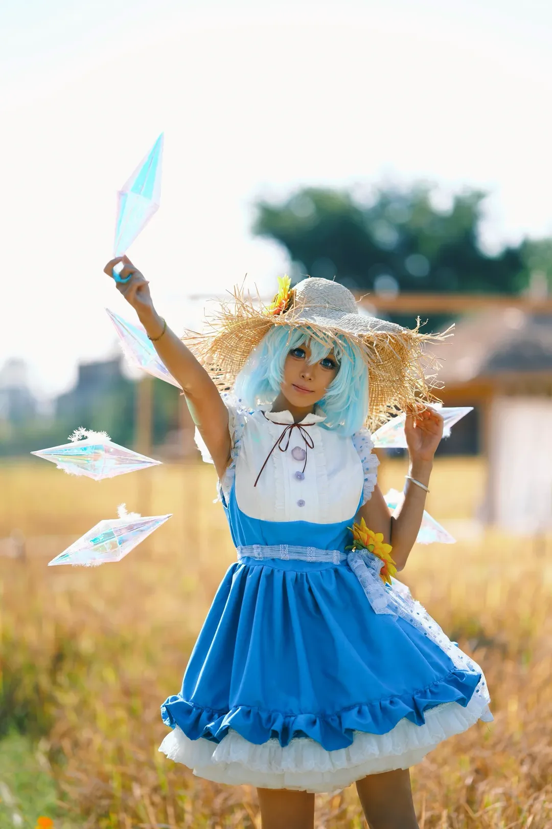 东方project, cosplay摄影, 琪露诺cos, 二次元装扮, 稻田外景 - 第4张