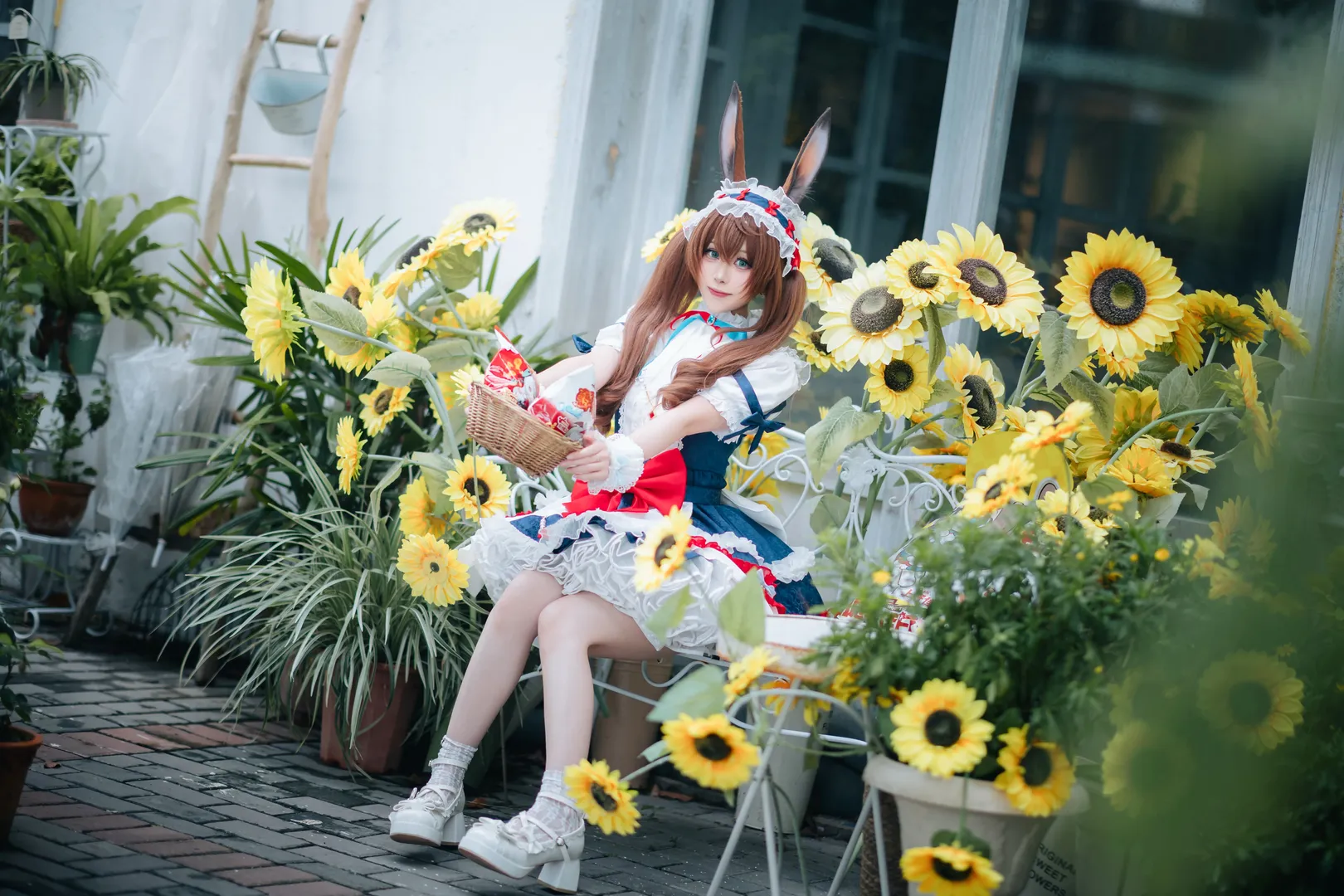 cosplay, Arknights, Amiya cosplay, Ephemeral Azure Thunder, Bunny maid - Image 9
