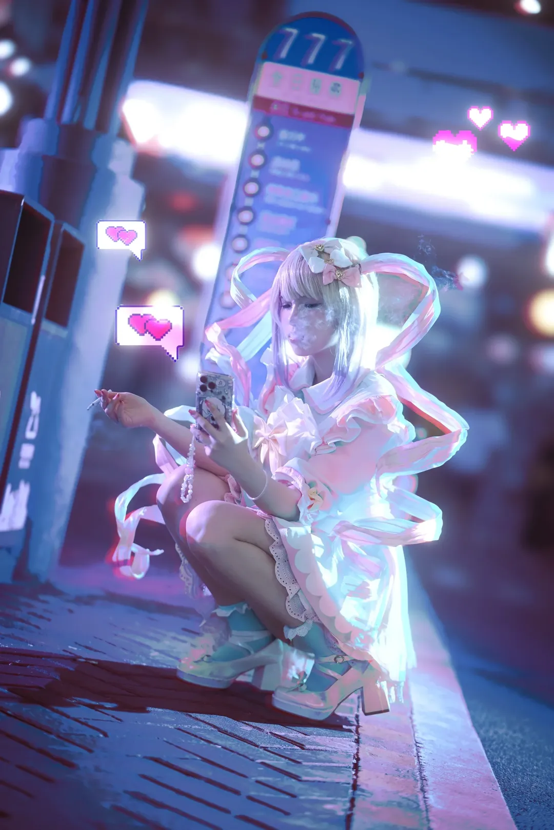 超天酱cos, cosplay正片, 主播女孩重度依赖, 夜景氛围感, 赛博霓虹cos