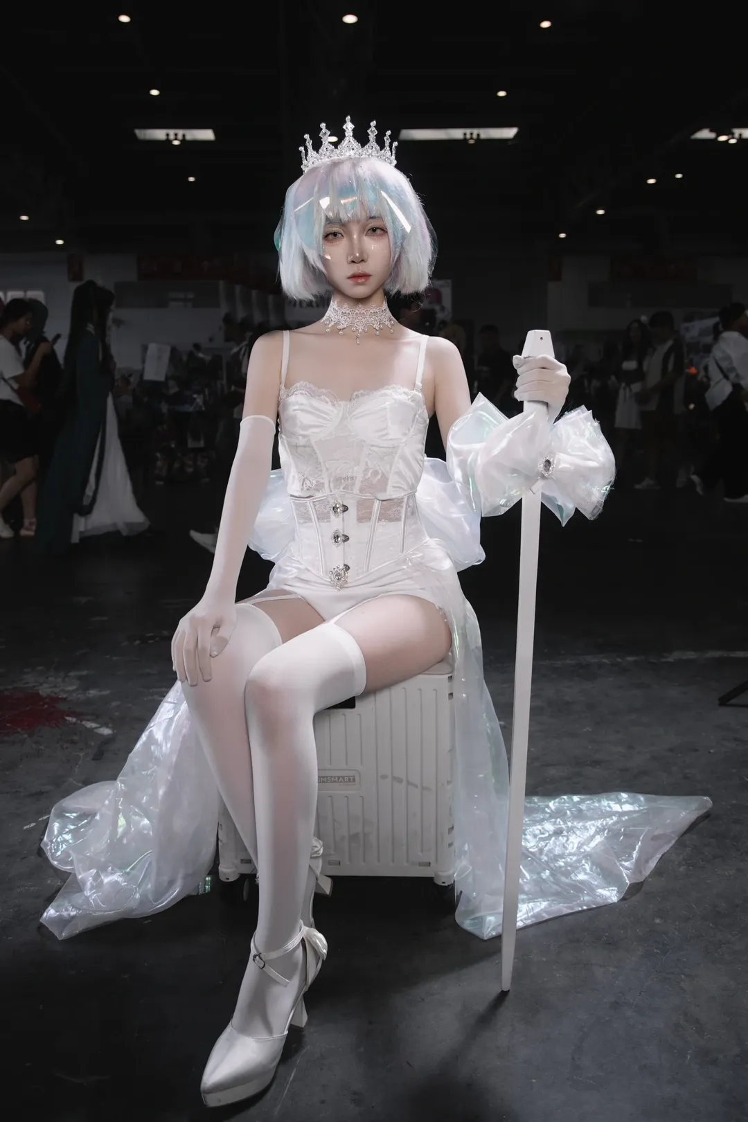 cosplay, Anime-style photography, Convention photos, Bride cosplay, Land of the Lustrous cosplay - Image 2