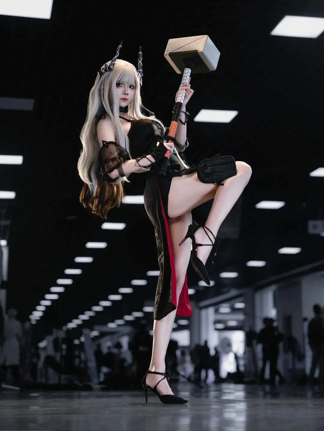 cosplay, 漫展场照, 明日方舟, 泥岩cos, 道具拍照姿势