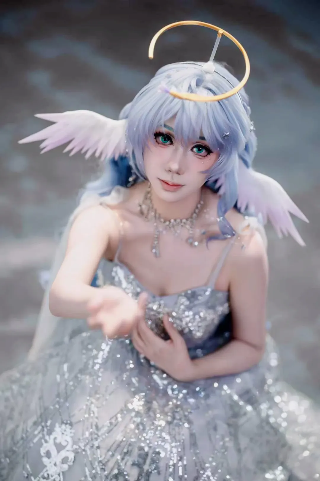 漫展返图, 知更鸟cos, cosplay摄影, 天使造型, 仙气礼服 - 第1张