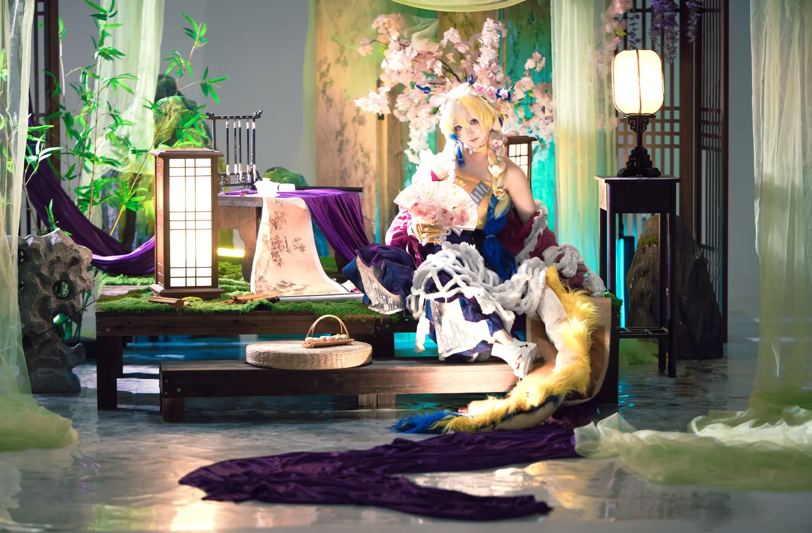Cosplay photography, Shu cosplay, Arknights, Shu birthday illustration, Arknights Creator Support Program