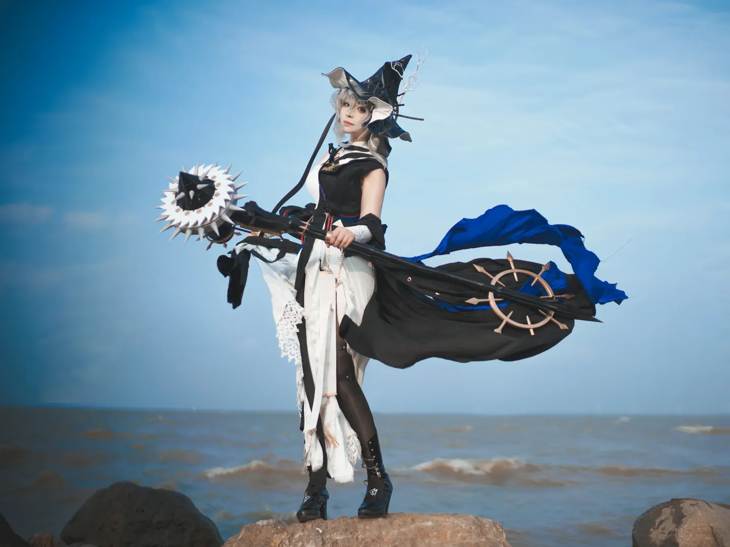 Arknights, Specter the Unchained cosplay, Abyssal Hunters cosplay, Arknights fan creation, Seaside cosplay