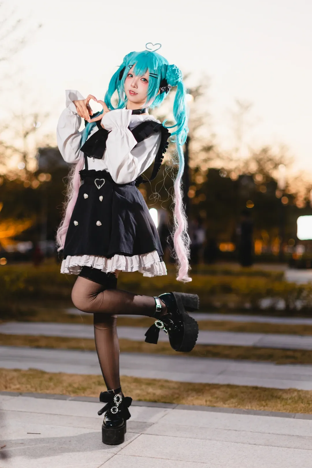 漫展返图, 初音未来cos, 萤火虫动漫嘉年华, Vocaloid, 地雷系 - 第4张