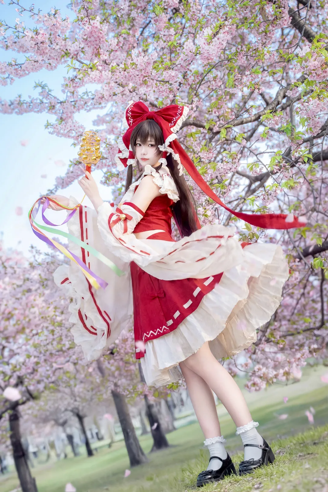 东方project, 二次元cos, 灵梦cos, cosplay摄影, 樱花写真
