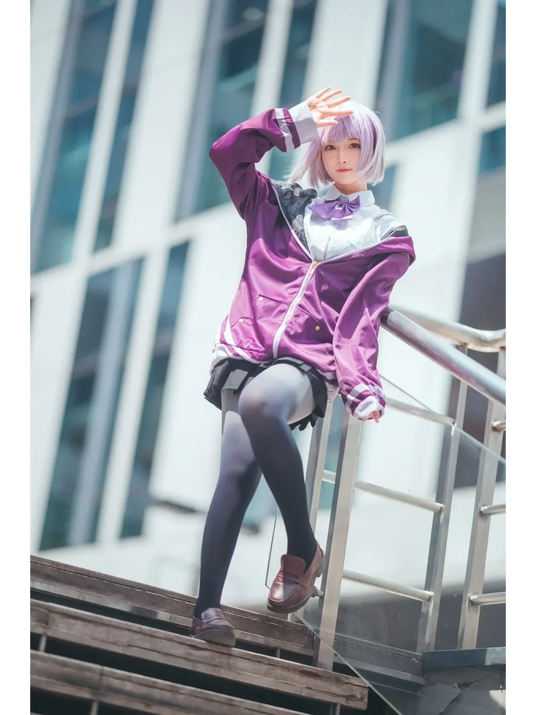 コスプレ, イベント写真, 屋外ポートレート, ストッキングコーデ, パープルスポーティースタイル - 1枚目