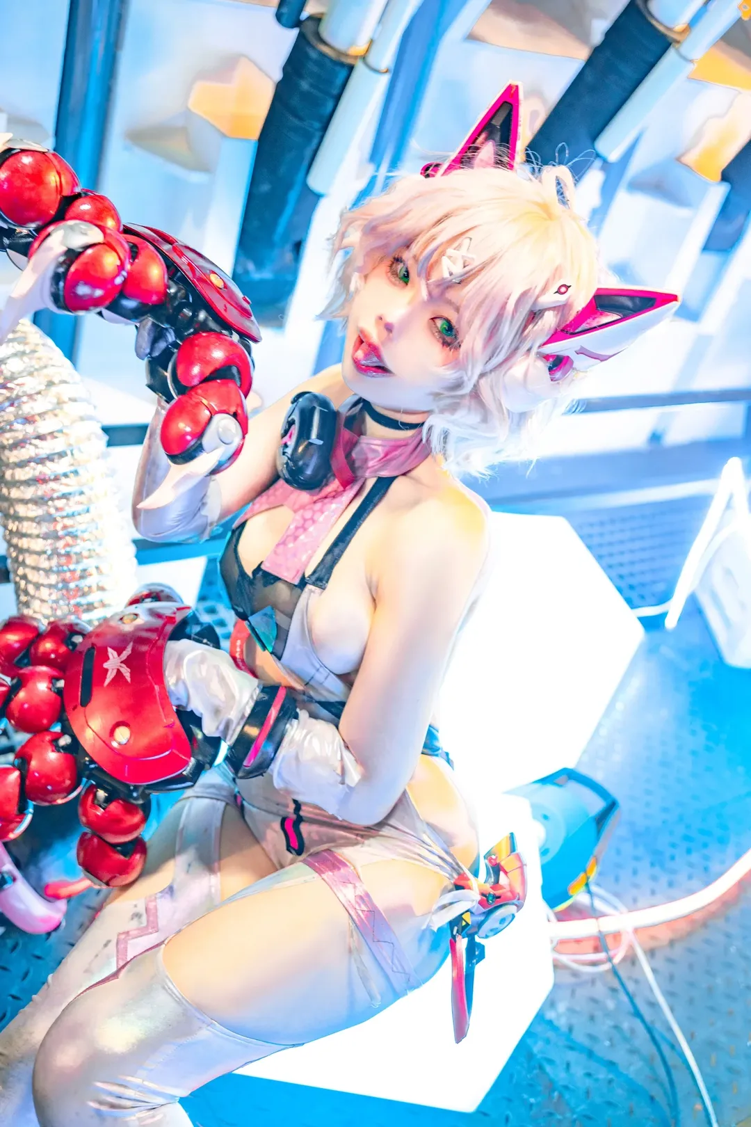 二次元Coser, 少女祈祷中cos, 交错战线, 科幻机甲, 培养舱正片