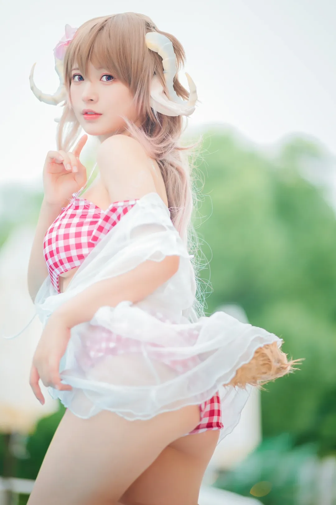 明日方舟, 泳装cosplay, 夏日外景, 小羊cos, 兽娘写真 - 第11张