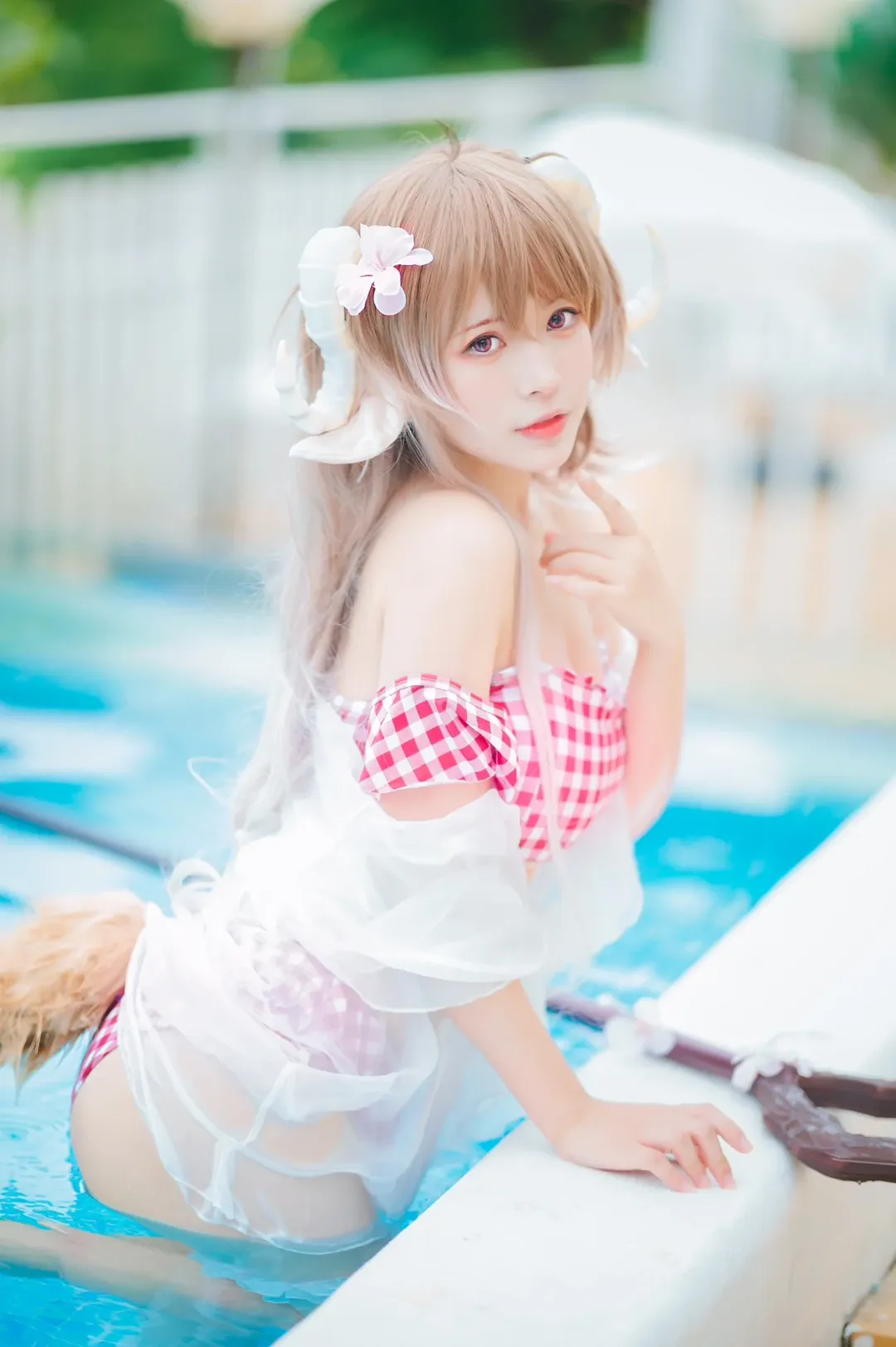 明日方舟, 泳装cosplay, 夏日外景, 小羊cos, 兽娘写真 - 第5张