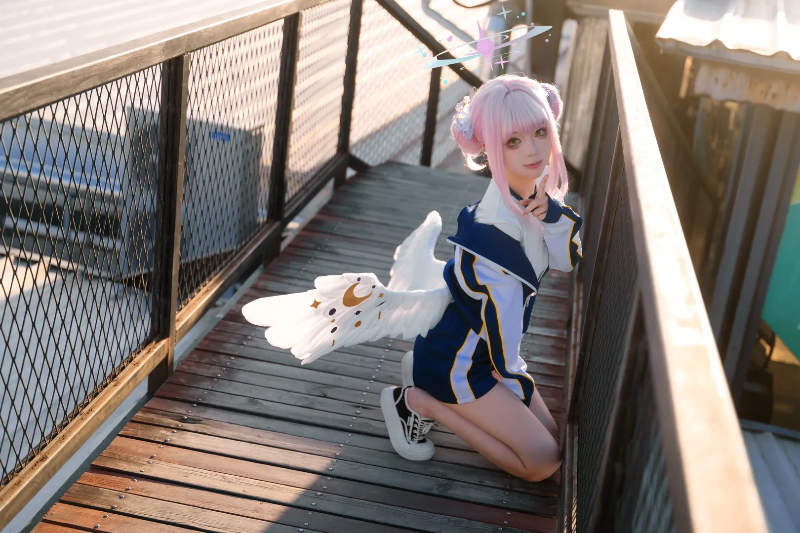 圣园未花cosplay, 户外阳光cos摄影, 运动风二次元, 杭州外景写真, 天使光环造型 - 第8张