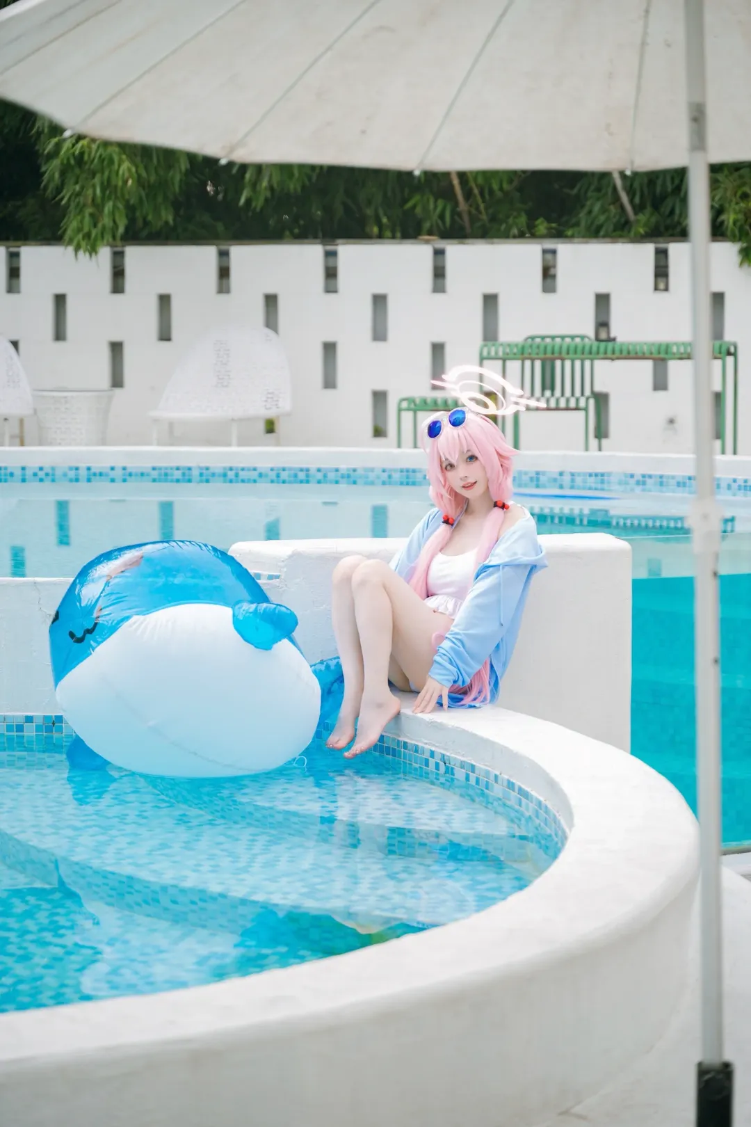 蔚蓝档案, 小鸟游星野cos, 泳池写真, cosplay摄影, 夏日玩水 - 第10张