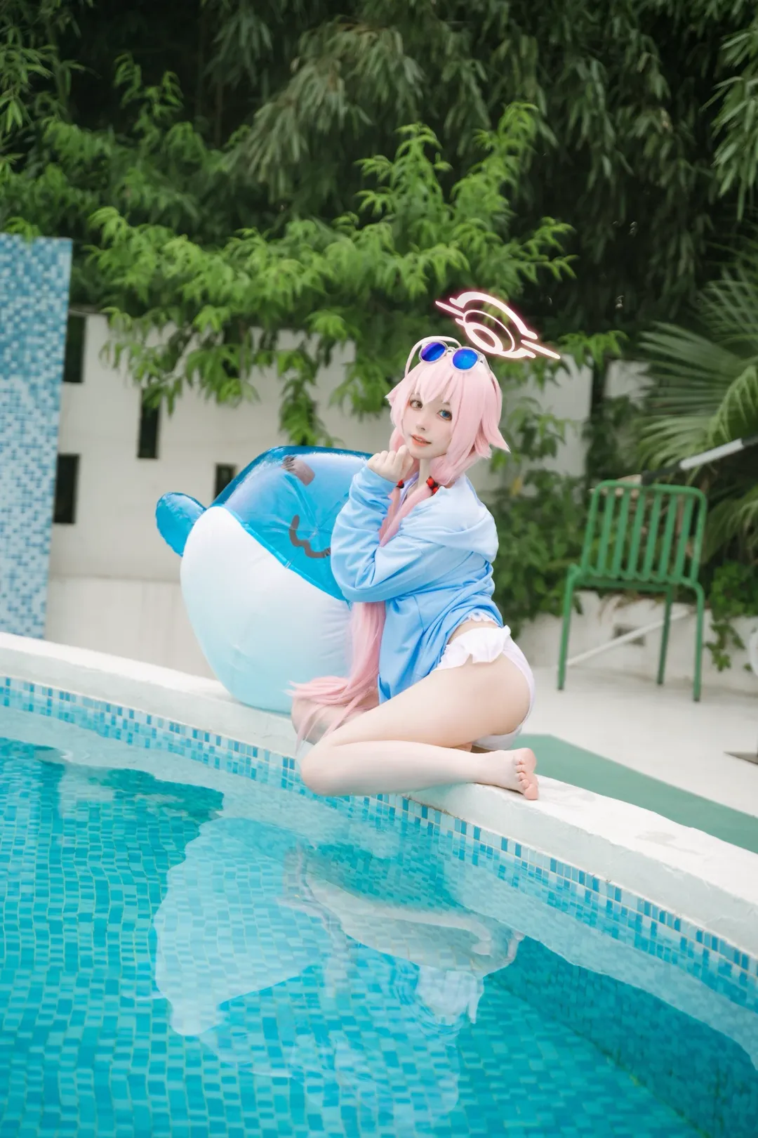 蔚蓝档案, 小鸟游星野cos, 泳池写真, cosplay摄影, 夏日玩水 - 第5张