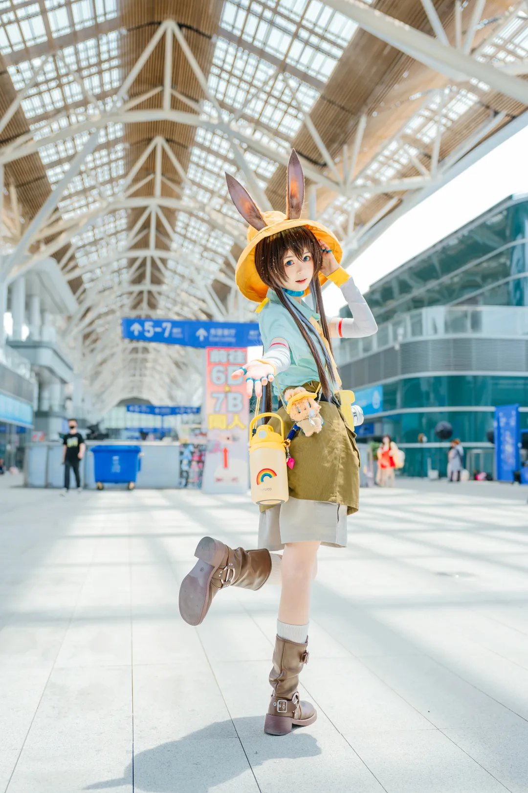 明日方舟, 阿米娅cos, 户外cos, cosplay穿搭, 春游拍照 - 第1张