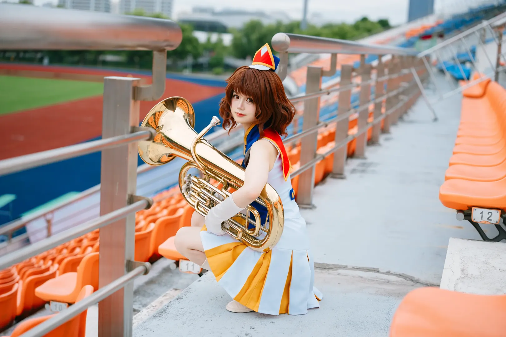 黄前久美子コスプレ, 響け！ユーフォニアム, 北宇治高校, スタジアム撮影, 夏の日差し