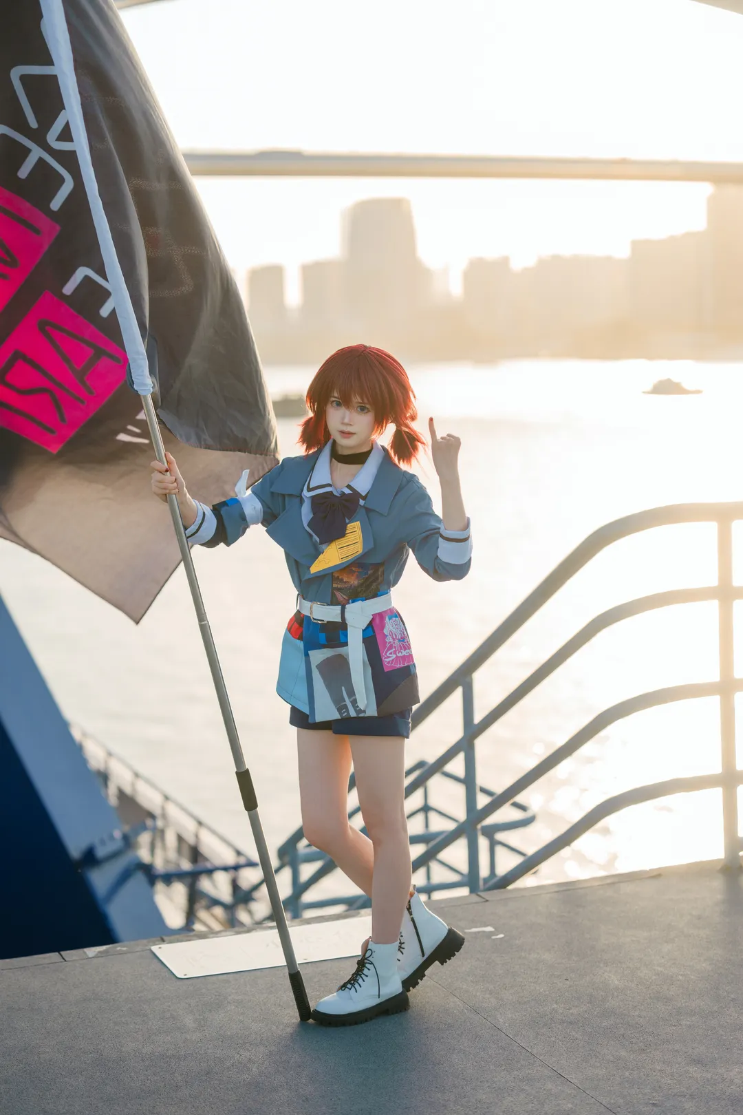 cosplay摄影, 二次元穿搭, 井芹仁菜cos, 少女乐队的呐喊, 逆光外景