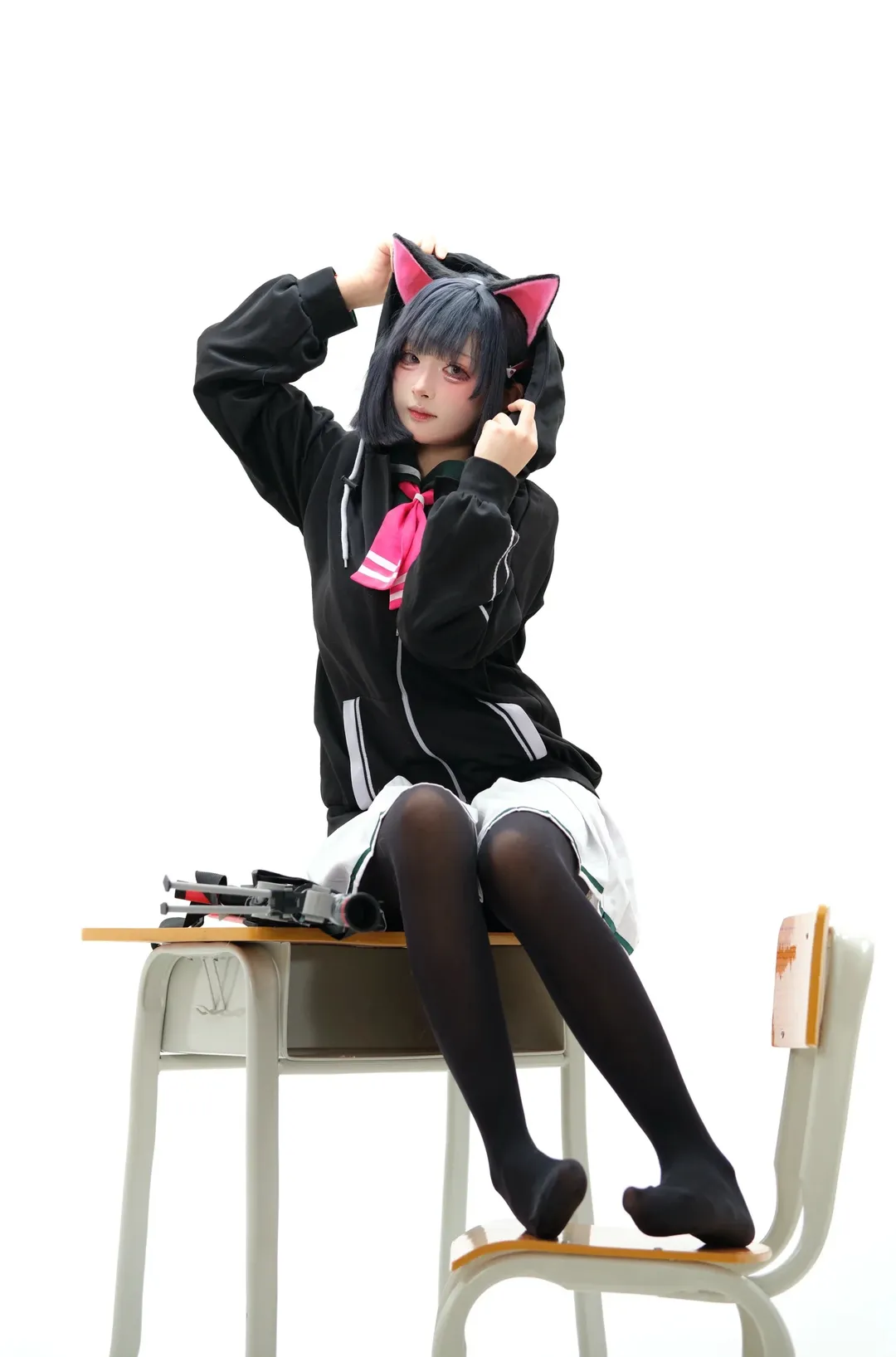 蔚蓝档案, 杏山和纱cos, cosplay摄影, 猫耳萌娘, 黑丝连裤袜 - 第5张