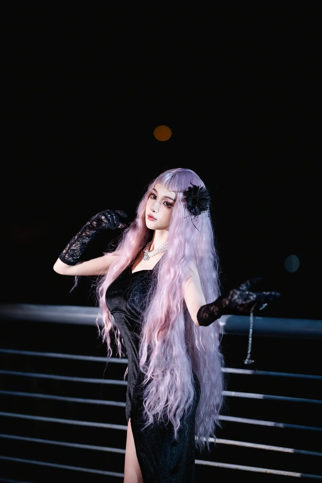 ウィッグスタイリング, コスプレ撮影, NANA, レイラ コスプレ, 夜の雰囲気 - 1枚目