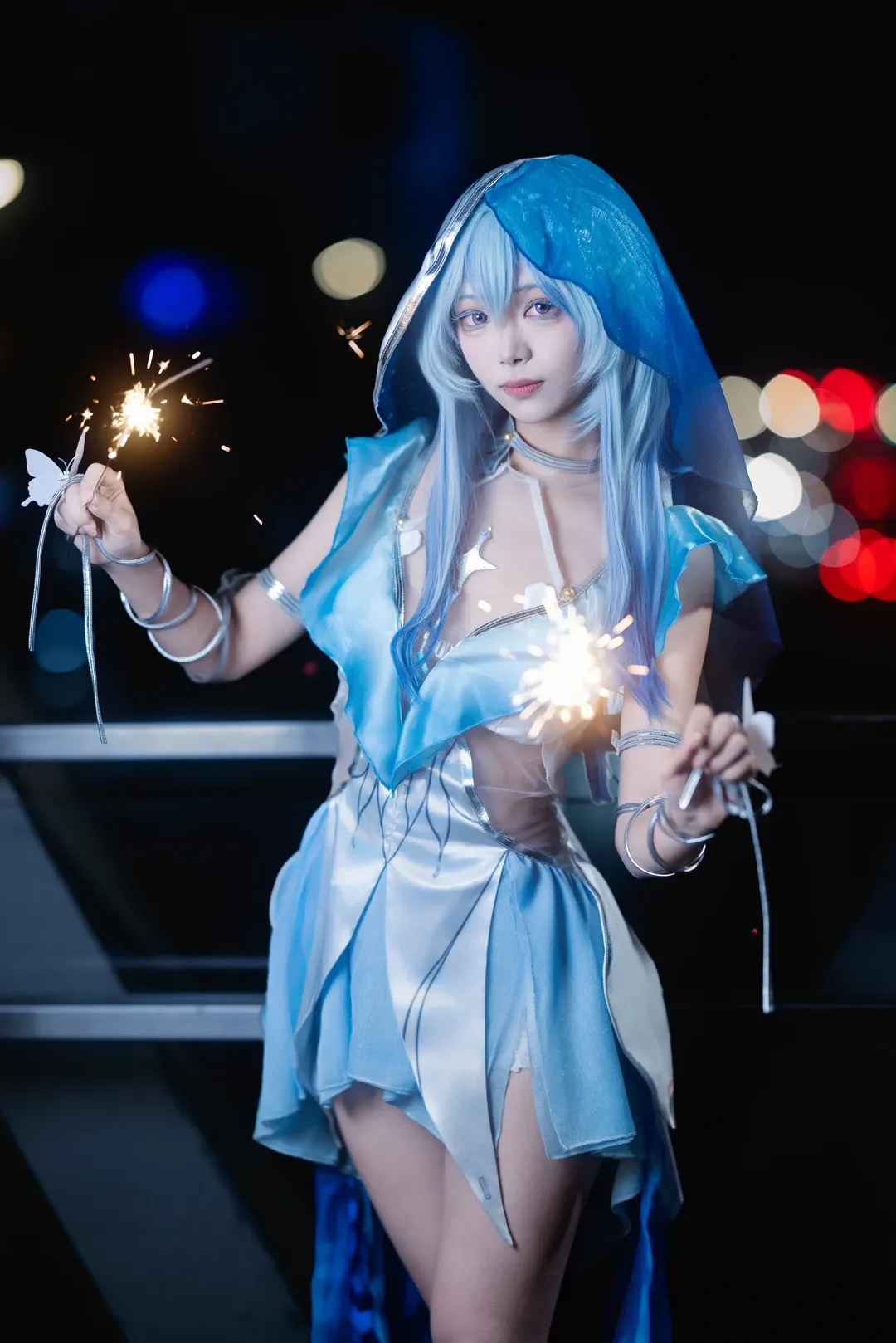 守岸人cos, 夜景人像, cosplay摄影, 二次元Coser, 潮鸣