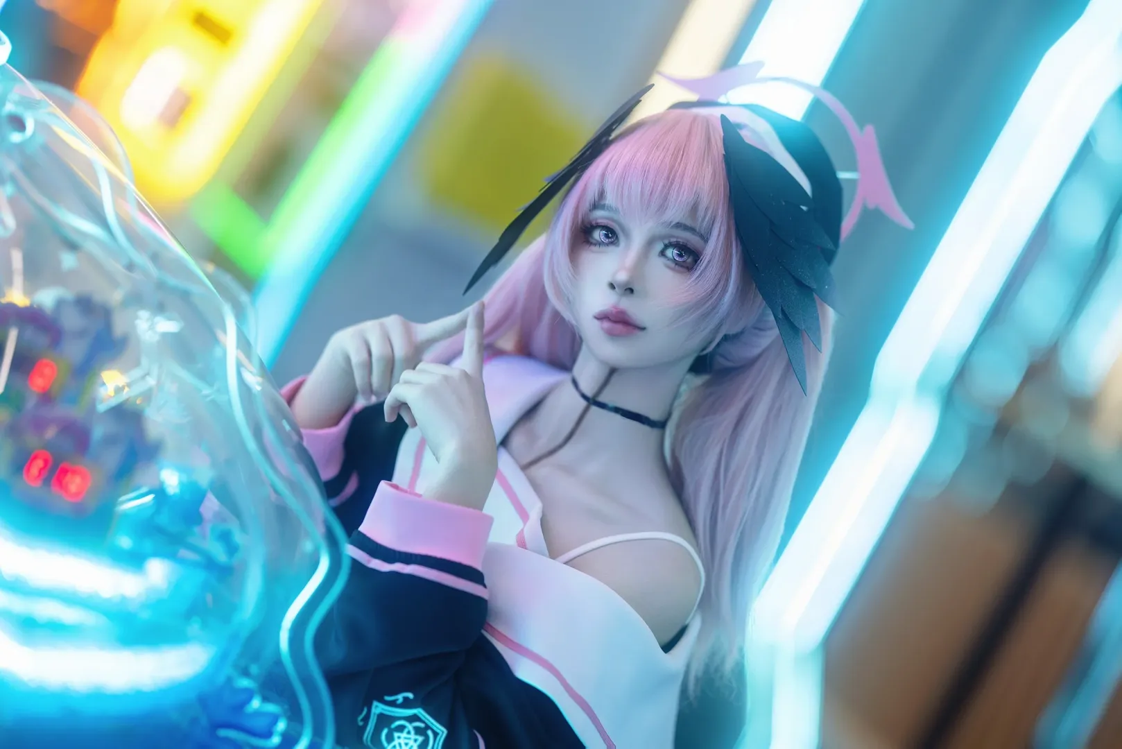 蔚蓝档案, 下江小春cos, 电玩城摄影, 赛博朋克风格, 粉色系Cosplay - 第5张