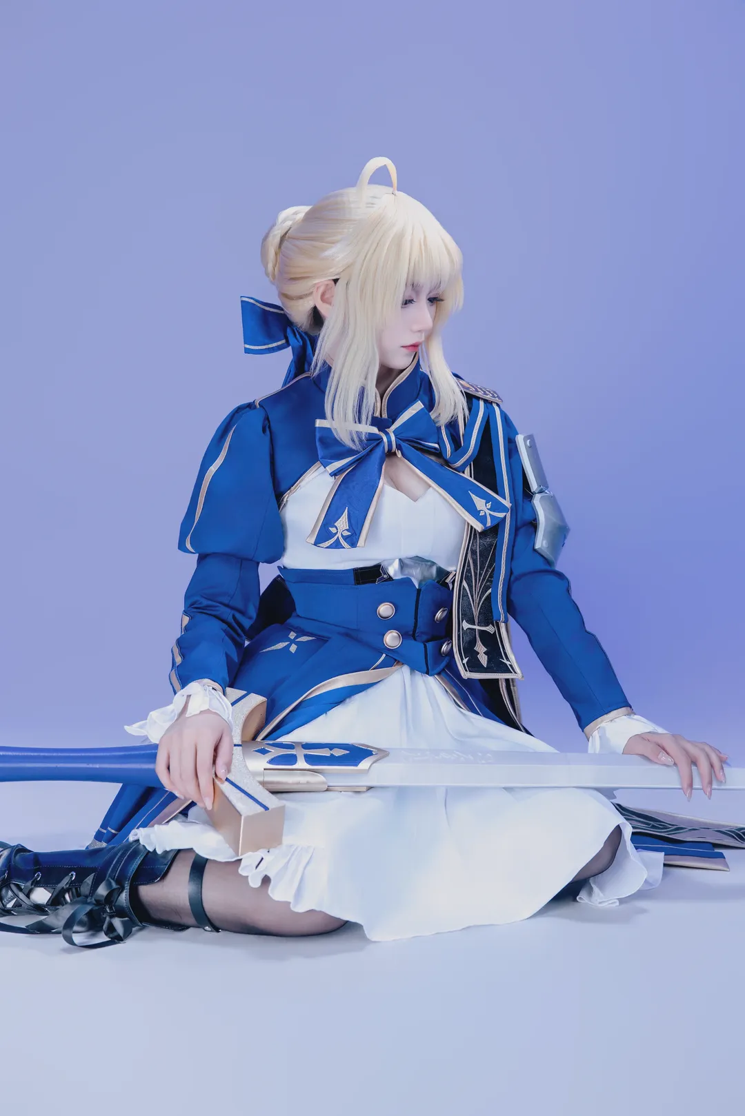 二次元装扮, Sabercos, Fatestaynight, 骑士装cosplay, 吾王Saber
