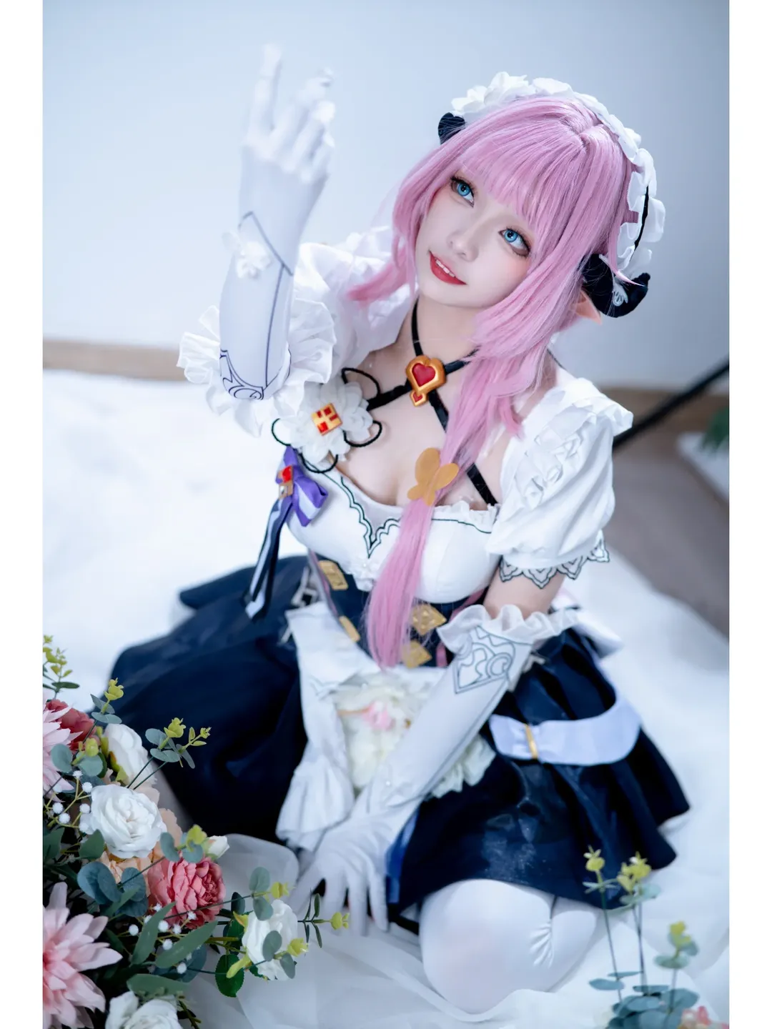 爱莉希雅cos, 崩坏3, 二次元cosplay, 精灵耳, 粉色假发 - 第2张