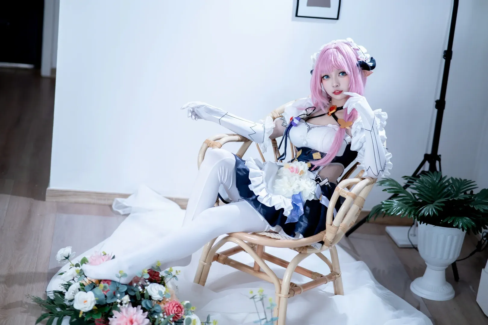 Elysia Cosplay, Honkai Impact 3rd, Anime cosplay, Elf ears, Pink wig