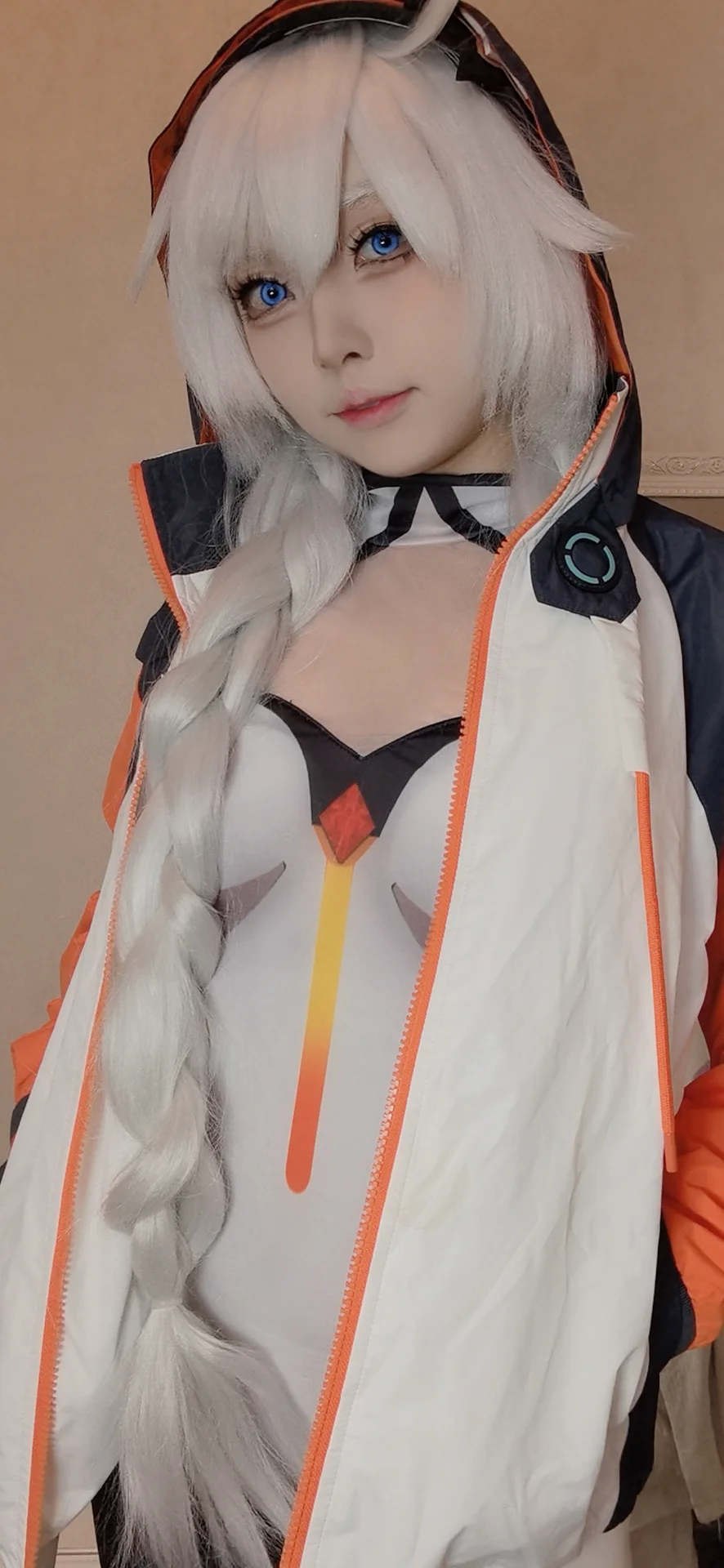 崩坏3, 二次元, cosplay, 琪亚娜卡斯兰娜cos, 白毛美少女