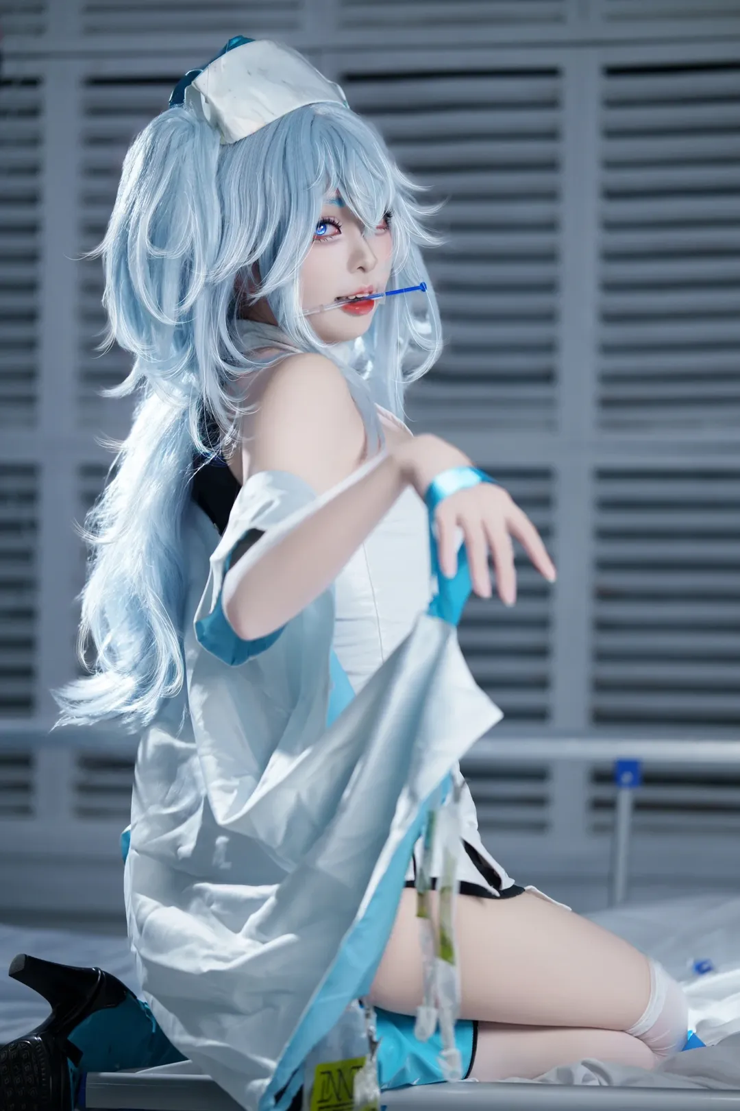 cosplay, 二次元cos正片, 医疗风cos, 少女前线, 芙洛伦cos - 第1张